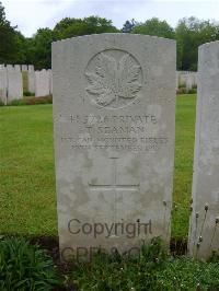 Etaples Military Cemetery - Seaman, Thomas